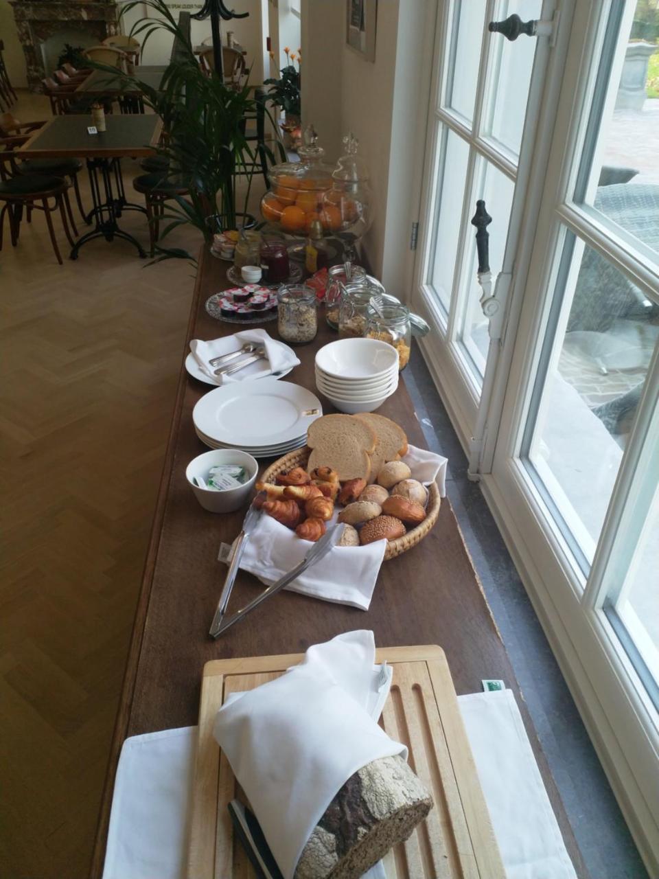 Hotel Kronacker Тинен Экстерьер фото